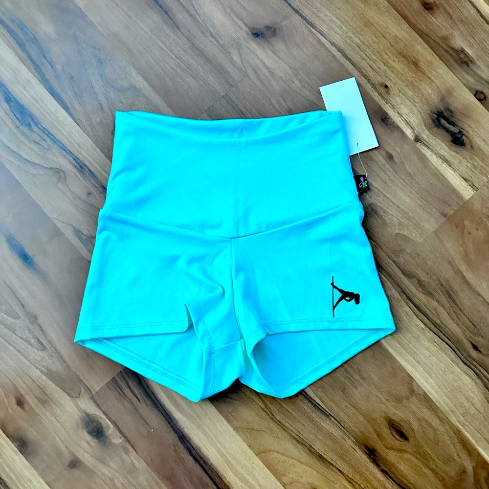 Champion Fit Shorts (Rafaela Montanaro) - Pearlescent Mint